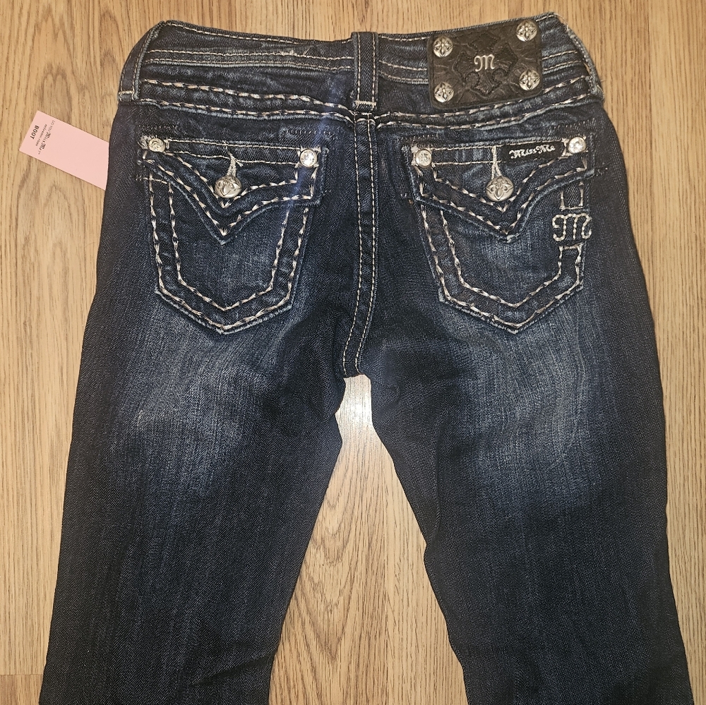 Girls Miss Me Jeans - Picture 3 of 6